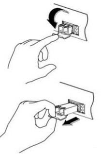 Ejecting SFP-SFP+XFP Transceiver module that has a Bail Clasp latch