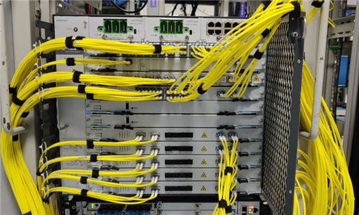 Filter removal wth the help of cable slack